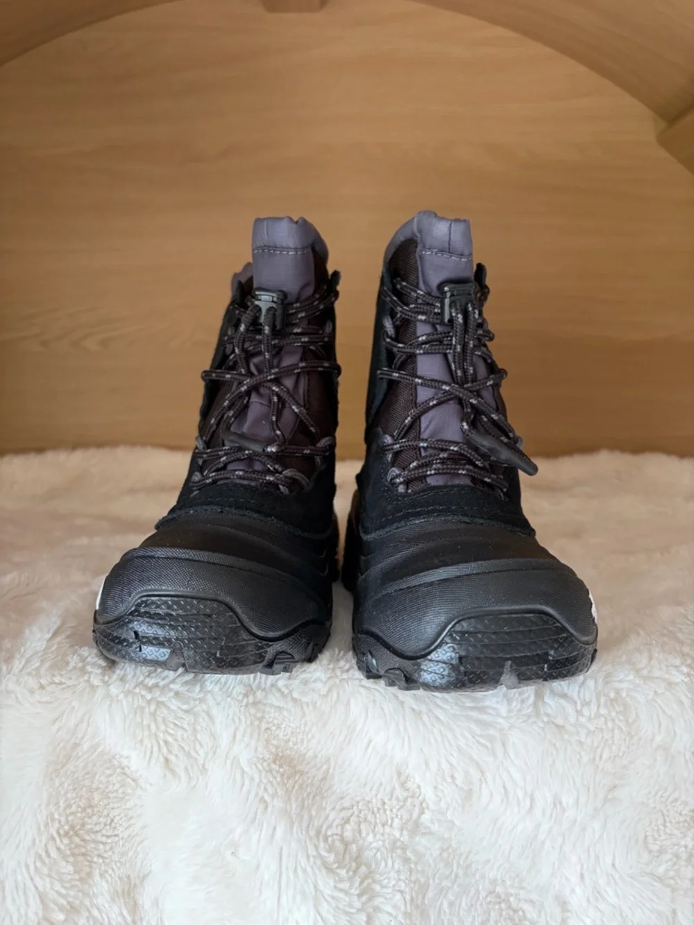 ✨$55✨NIB•The North Face Kids’ Teen Alpenglow V Waterproof Boot | Black | Size 11